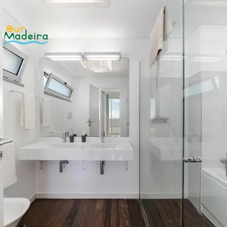 Ourmadeira - Fonte Do Mar 1, Premium *